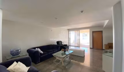 Vendo Casa, residencial ou comercial estilo sobrado à venda no Bairro Altamira
