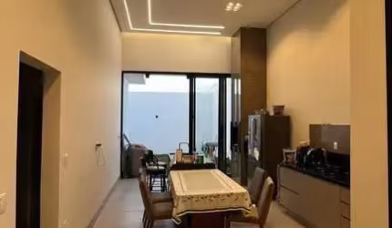 Vendo Casa de 4 Quartos sendo 1 Suite, Bairro Novo Mundo