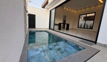 Vendo Casa em Condomínio Fechado 3 suites