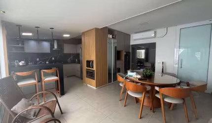 Vendo Casa em Condomínio 4 Quartos sendo 1 Suite
