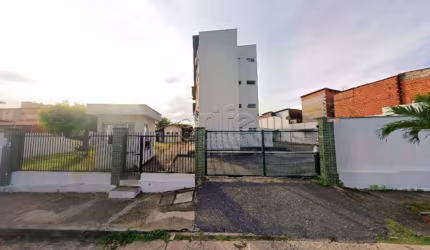Apartamento com 2 quartos à venda na Irapuã, 250, Barra do Ceará, Fortaleza por R$ 160.000