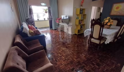 Apartamento com 3 quartos à venda na Rua Desembargador Praxedes, 555, Montese, Fortaleza por R$ 230.000