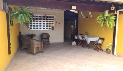 Casa Individual em Praia Grande! 400 Metros da Praia!