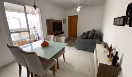 Apartamento no Canto do Forte! Apenas 350 Metros da Praia!