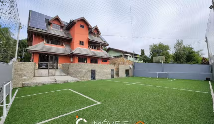 Casa com 3 dormitórios sendo 1 suíte - à venda, 440 m² por R$ 2.800.000 - Velha - Blumenau/SC
