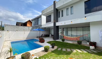 Casa com 3 suítes à venda, 280 m² por R$ 2.500.000 - Itoupava Central - Blumenau/SC