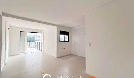Apartamento com 3 dormitórios sendo 1 suíte à venda, 81 m² por R$ 588.000 - Velha - Blumenau/SC