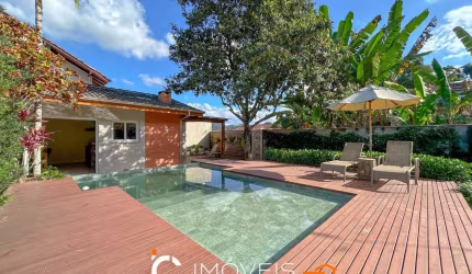 Casa com 3 dormitórios sendo 1 suíte à venda, 186 m² por R$ 1.980.000 - Escola Agrícola - Blumenau/SC