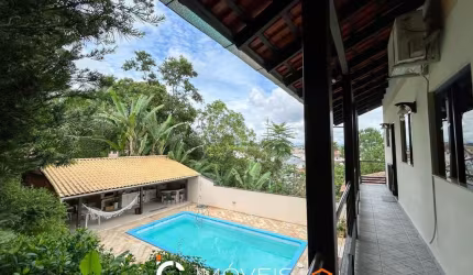 Casa com 4 dormitórios à venda, 435 m² por R$ 970.000,00 - Itoupava Norte - Blumenau/SC