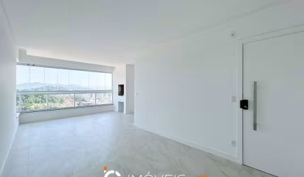 Apartamento com 2 dormitórios sendo 1 suíte à venda, 77 m² por R$ 650.000 - Escola Agrícola - Blumenau/SC