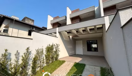 Sobrado com 3 dormitórios à venda, 132 m² por R$ 685.000,00 - Vorstadt - Blumenau/SC