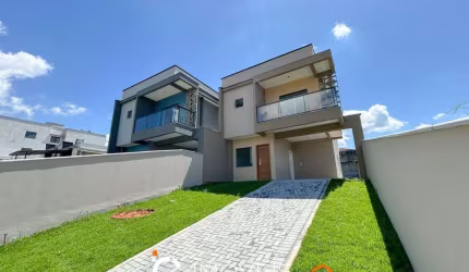 Sobrado com 3 dormitórios à venda, 135 m² por R$ 549.000,00 - Rio Morto - Indaial/SC