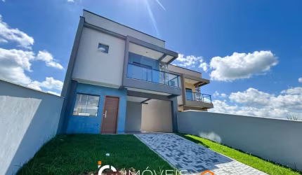 Sobrado com 3 dormitórios à venda, 135 m² por R$ 549.000,00 - Rio Morto - Indaial/SC