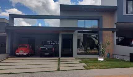 Linda casa térrea a venda no Condomínio Maria José