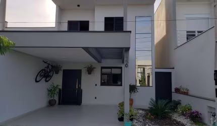 Lindo sobrado no condomínio residencial Park Real em Indaiatuba.