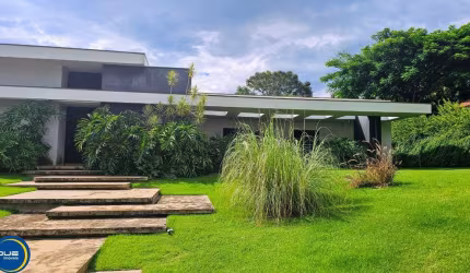 Chácara de Alto Padrão à Venda no Condomínio Recanto das Flores ? Indaiatuba/SP ? 5 Suítes, casa de hóspedes, 5.000m² de Terreno