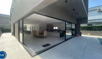 Linda casa de praia no Condomínio Hanga Roa (litoral norte)