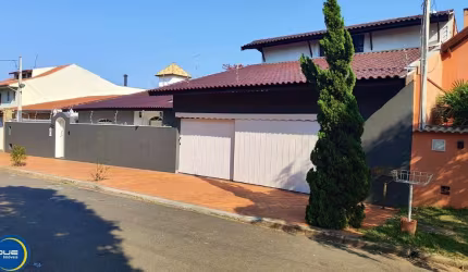Imóvel de Luxo na Vila Suíça: Casa com 5 Quartos, 5 Suítes, 3 Salas e 3 Vagas de Garagem em Indaiatuba-SP