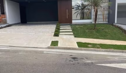 Maravilhosa casa em condomínio à venda em Indaiatuba-SP, Residencial Milano! 3 quartos, 3 suítes, 2 salas, 4 banheiros, 4 vagas, 191,17 m².