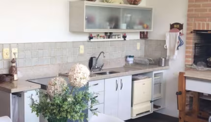 CA00005 - Jardim Paradiso - Casa para locação com 3 suítes em condominio fechado.