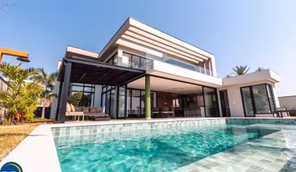 Casa de luxo em condomínio à venda em Indaiatuba-SP, Parque Villa dos Pinheiros: 5 quartos, 5 suítes, 2 salas, 399,58m².
