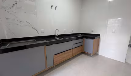 Casa à venda em Indaiatuba-SP, Parque São Tomaz de Aquino  3 quartos, 1 suíte, 2 salas, 2 banheiros, 2 vagas, 115m²  Excelente localização!