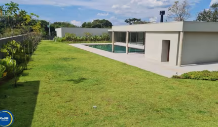 Chácara de alto padrão no condomínio Recanto das Flores em Indaiatuba/SP