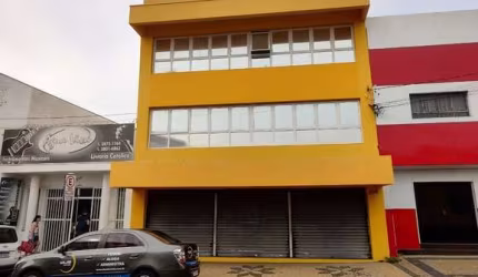 Prédio Comercial para Locação ? Centro de Indaiatuba | 3 Andares