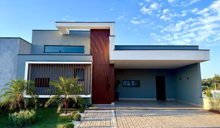 Luxuosa Casa em Condomínio à Venda em Indaiatuba-SP, Colinas de Indaiatuba - 3 Quartos, 3 Suítes, 2 Salas, 5 Banheiros, 4 Vagas, 178m².