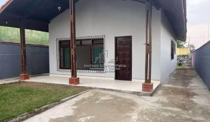 Casa de lote inteiro, em Itanhaém, 300m do mar!