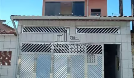 Sobrado com 4 dormitórios, em Mongaguá.