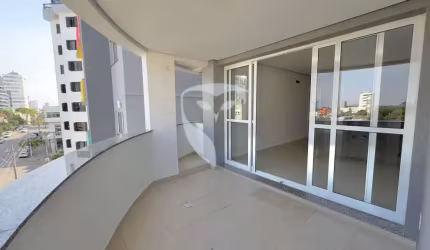 Apartamento com 3 quartos à venda no Panazzolo, Caxias do Sul  por R$ 690.000