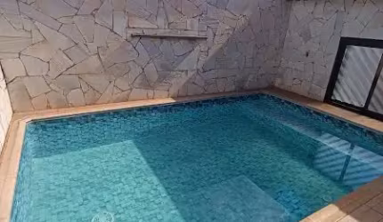 LINDA CASA SIMIONI COM PISCINA
