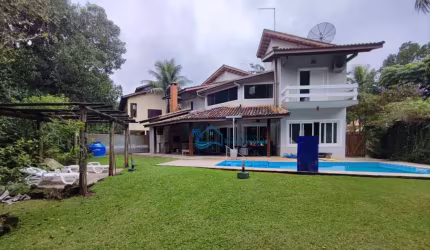 Casa com 5 dormitórios para alugar por R$ 7.000,00/dia - Guaratuba II - Bertioga/SP