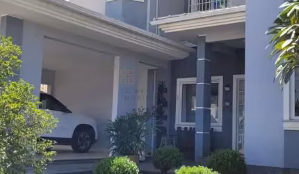 Casa à venda no bairro Centro em Palhoça/SC