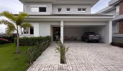 Casa à venda no bairro Pedra Branca em Palhoça/SC