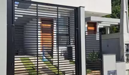 Casa à venda no bairro Forquilhas em São José/SC