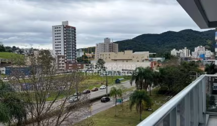 Apartamento à venda no bairro Pedra Branca - Palhoça/SC