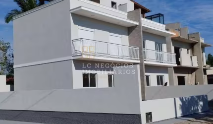 Sobrado à venda no bairro Pinheira (Ens Brito) - Palhoça/SC