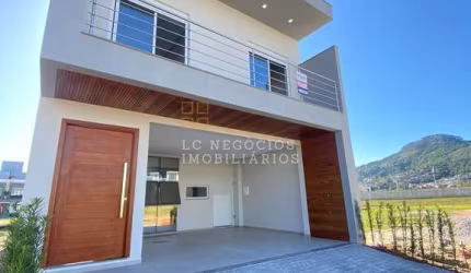 Casa à venda no bairro Beira Rio - Biguaçu/SC