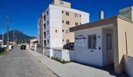 Apartamento à venda no bairro Barra do Aririú - Palhoça/SC