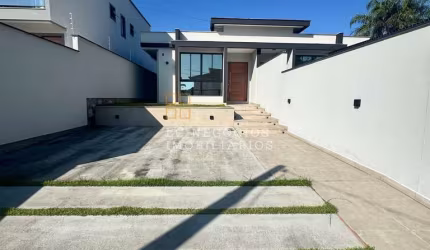 Casa à venda no bairro Sertão do Maruim - São José/SC