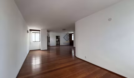 Apartamento com 3 quartos à venda no Centro, Uberlândia , 166 m2 por R$ 470.000