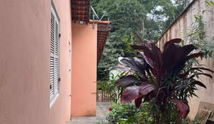 Venda de casa em condomínio de luxo em Itapevi-SP, bairro Transurb: 4 quartos, 2 suítes, 3 salas, 3 banheiros, 4 vagas, 239,44m².