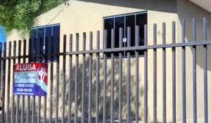 Casa para Locação em Guarapuava, Conradinho, 2 dormitórios, 1 banheiro, 1 vaga