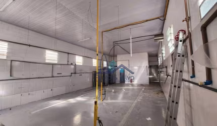 Galpão à venda, 195 m² por R$ 970.000,00 - Parque Industrial - São José dos Campos/SP