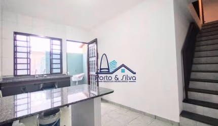 Casa com 3 dormitórios para alugar, 110 m² por R$ 2.000,00/mês - Jardim Alvorada - São José dos Campos/SP