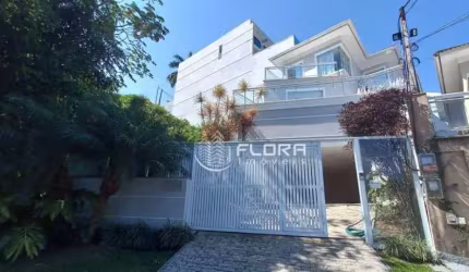 Casa com 4 dormitórios à venda, 180 m² por R$ 2.300.000,00 - Camboinhas - Niterói/RJ