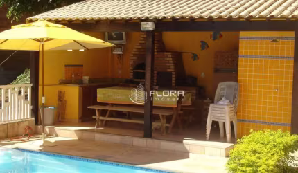 Casa com 4 dormitórios à venda, 240 m² por R$ 690.000,00 - Flamengo - Maricá/RJ