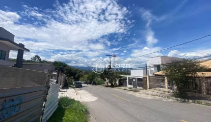 Terreno à venda, 400 m² por R$ 220.000,00 - Morada da Colina - Resende/RJ